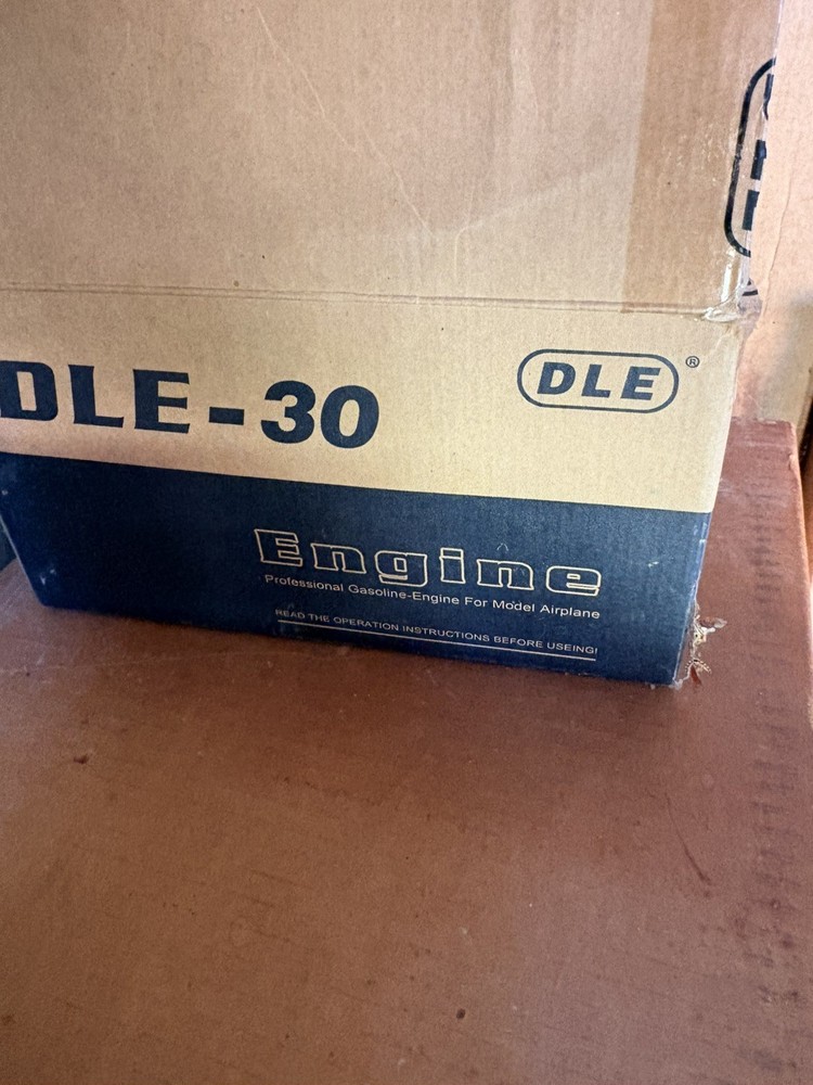 DLE 30 30cc 2-Cycle Gasoline Engine for RC Airplane