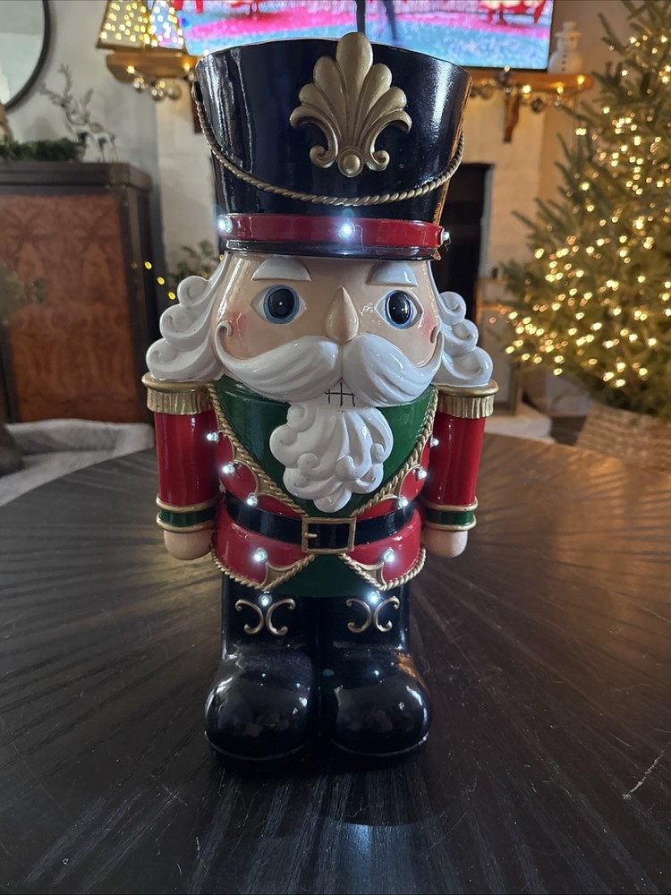 17" Nutcracker With LED Lights - New