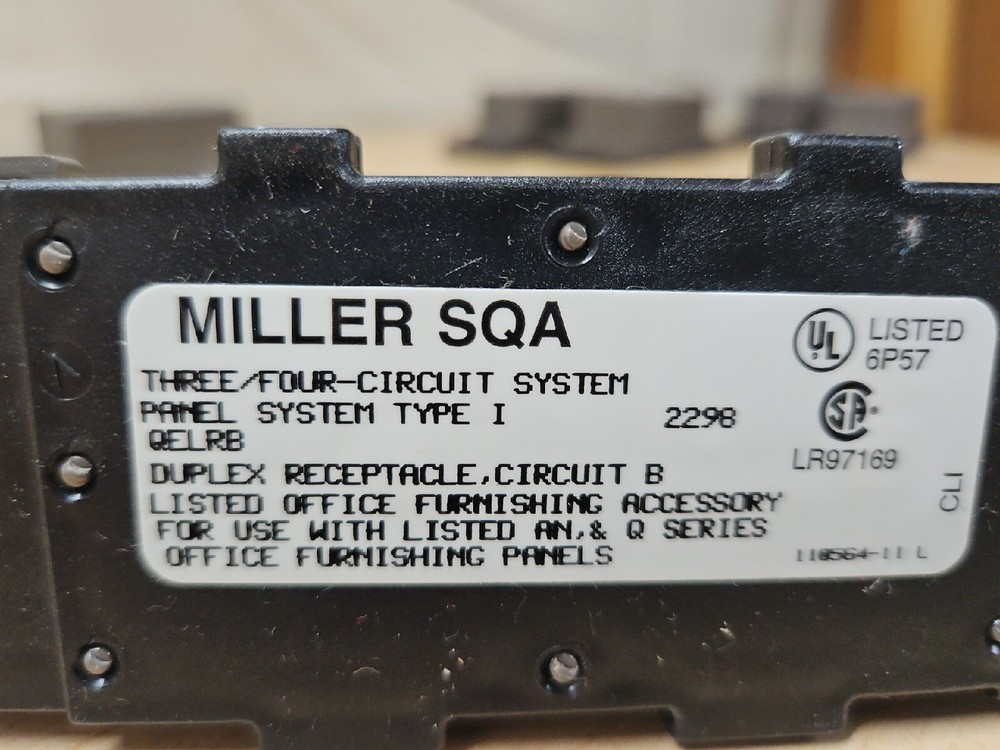 Herman Miller SQA QELRB Cubical Panel Duplex Receptacle
