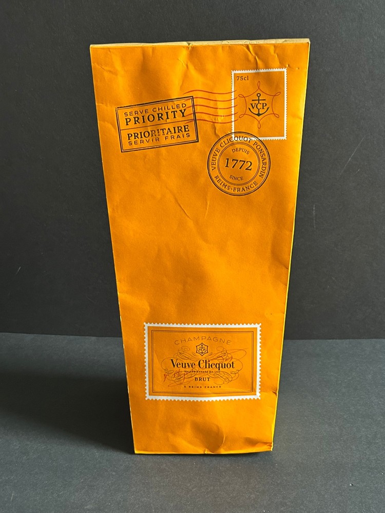 VEUVE CLICQUOT BRUT - Ice Bucket Envelope -EMPTY - 2 'Ice Jacket' Tags