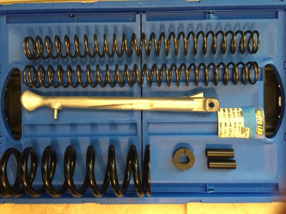 Moto Lab KYB Lowering Kit