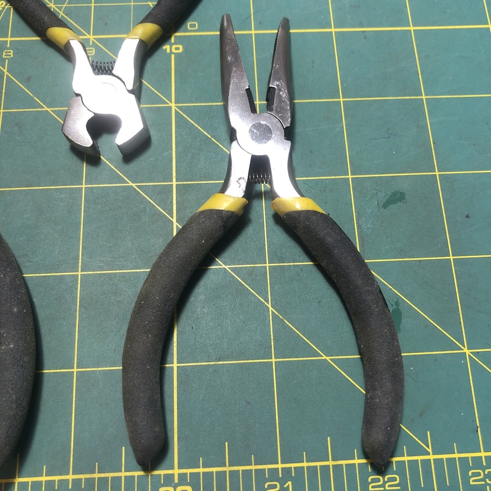 Vintage 4 Piece Pliers Cutters Tool Set 9JD Spring Tools