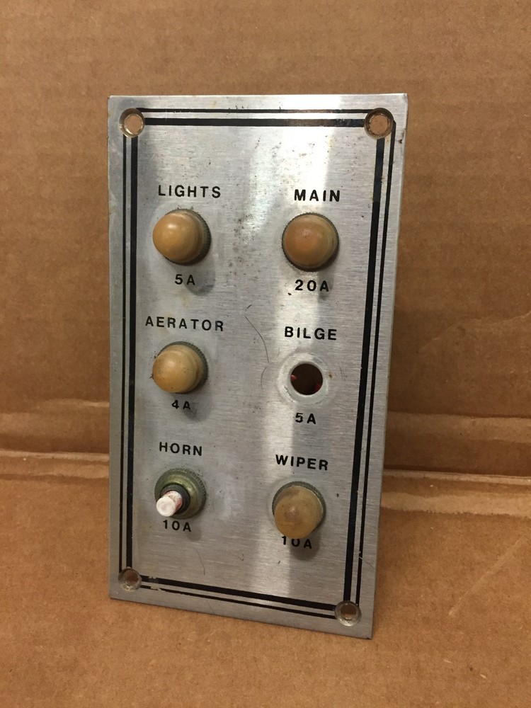 1987 Winner Boat Main Fuse Electrical Panel