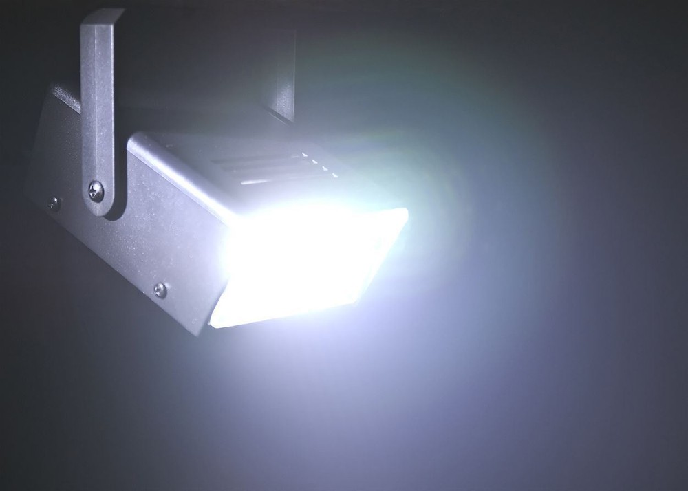 2 Chauvet DJ MINI STROBE LED Compact Strobe Lights With Austable Strobe Rate