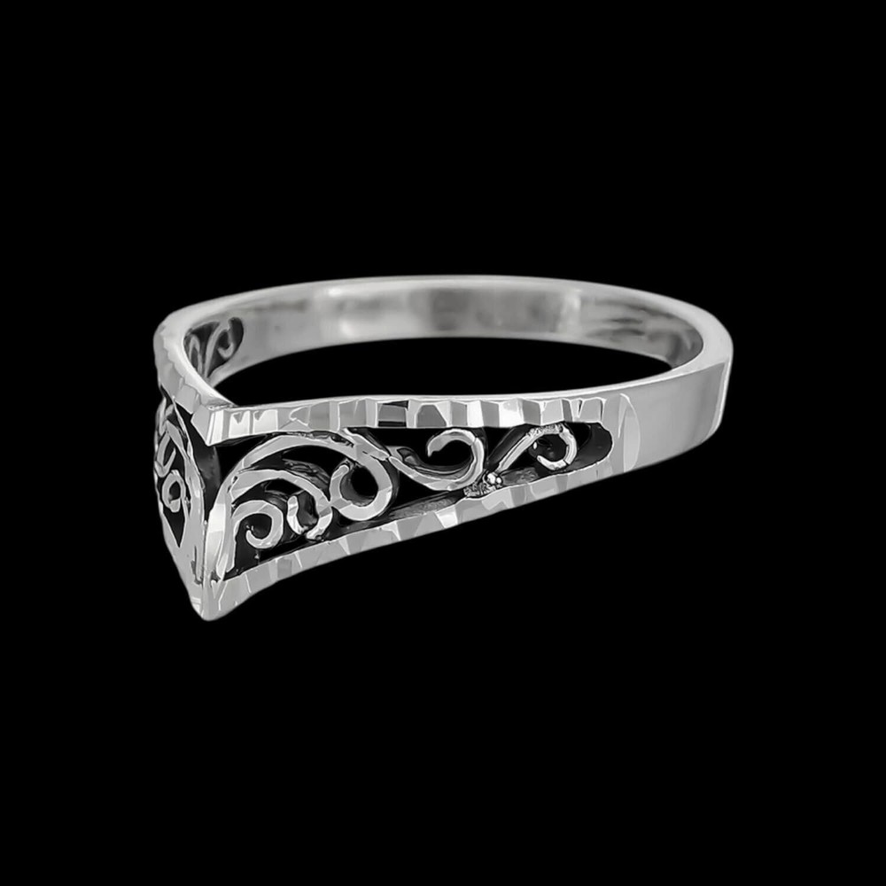Diamond Cut Flourish Tiara Ring