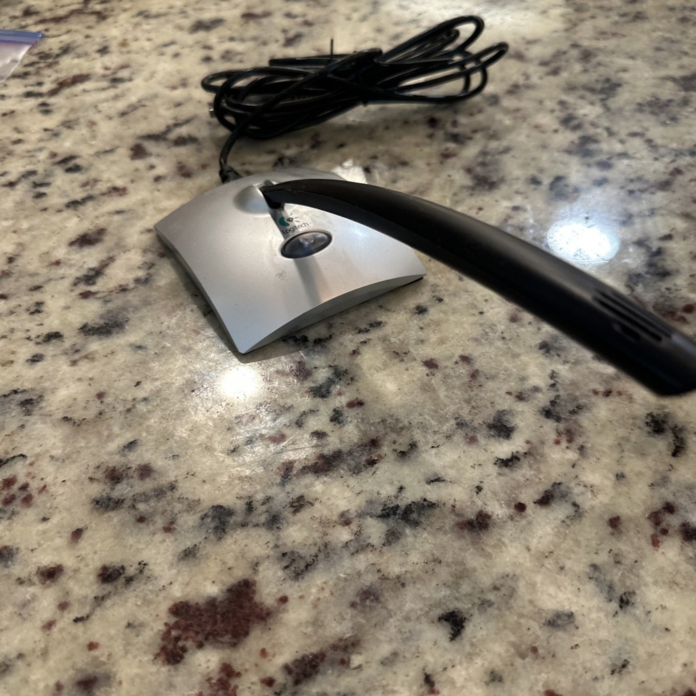 Logitech 980186-0403 Preamp Cable Consumer Microphone