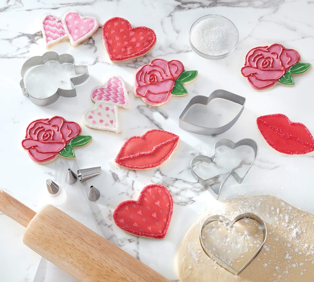 Valentines Cookie Cutter Kit, 19-Piece, Silver