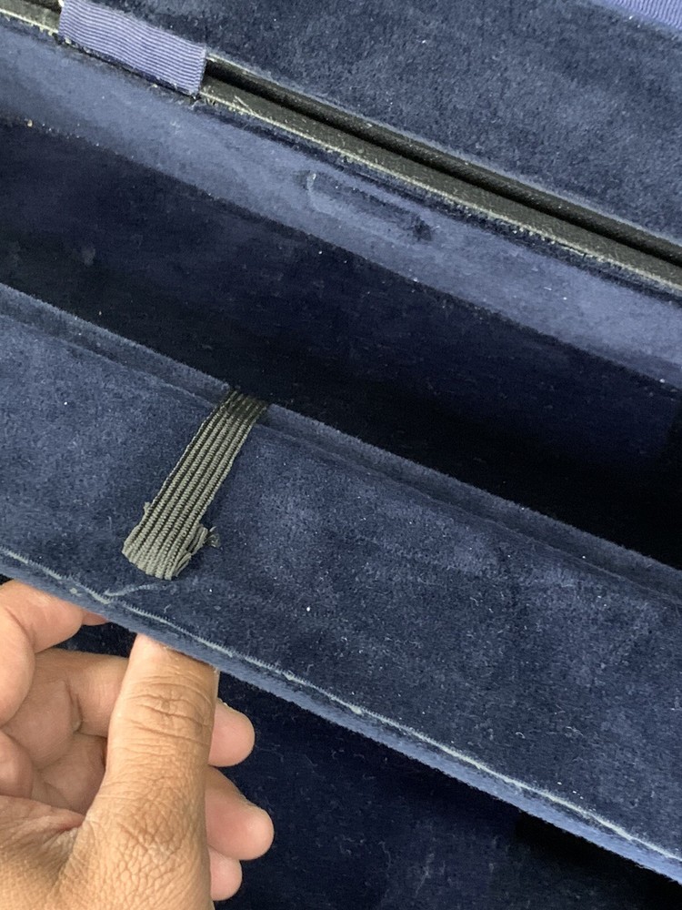 Bobelock Violin Case with Blue Interior-black