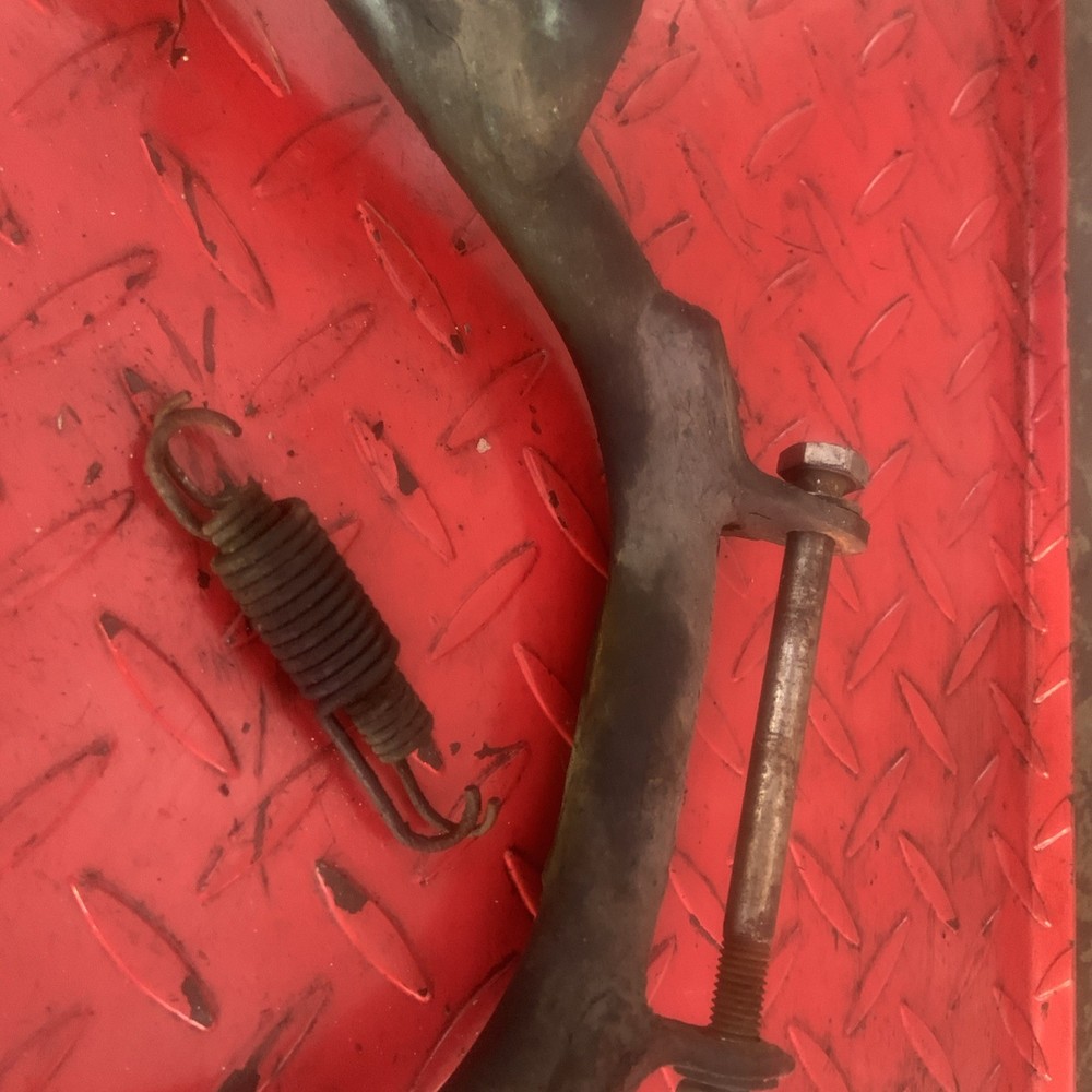 PIAGGIO X8 125 2006 CENTRE STAND