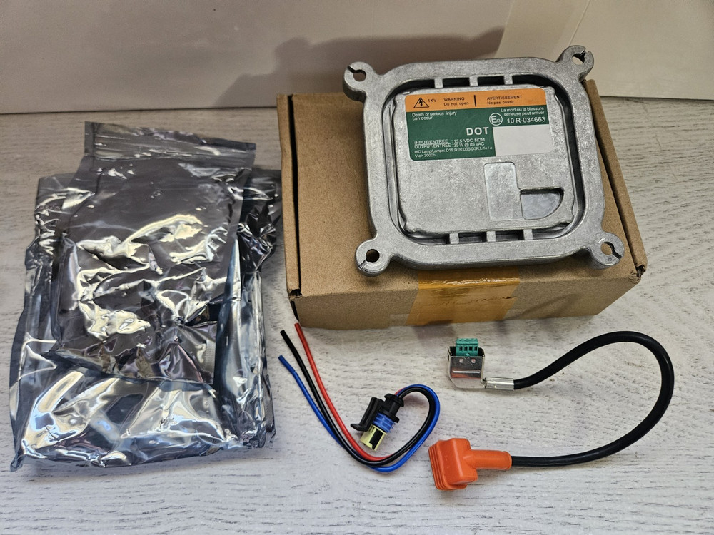 NEW Ballast Control Module Lincoln MKS MKT MKX MKC