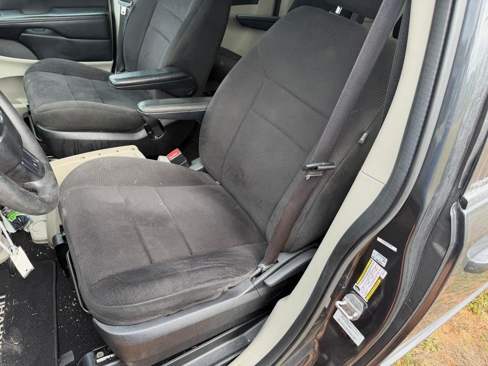 Stabilizer Bar Front Fits 08-20 CARAVAN 104937298