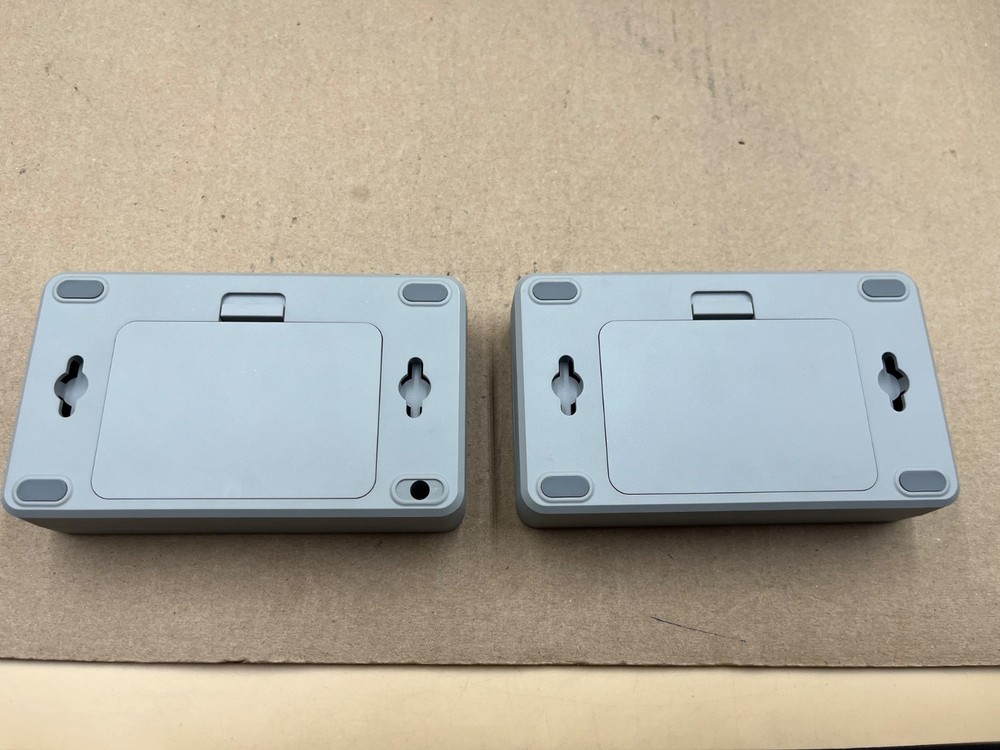 Lot of 2 Atel Axis 1 Fixed Wireless Access Model:V810A