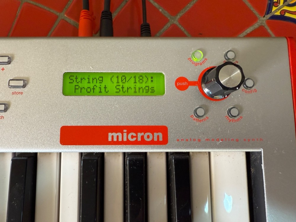 Alesis Micron 3 OSCs, 2 Filters, Drum Machine too!