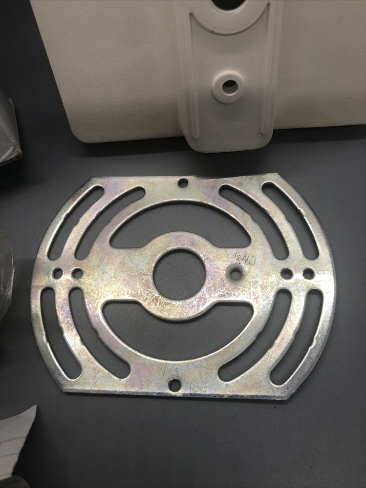 Cooper Sure-Lites Exit/Emergency Lighting 057-4 ECS