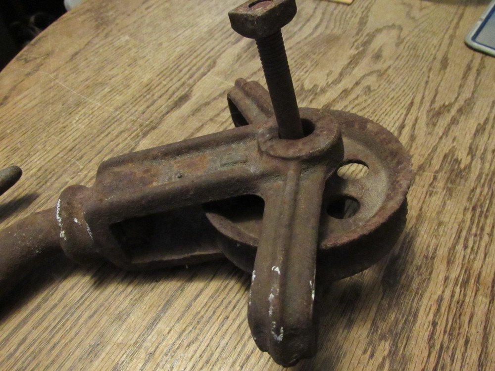 Vintage & Rusty Hook & Pulley