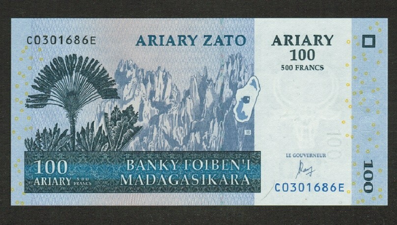 MADAGASIKARA BANKNOTE 100 ARIARY 2004 UNC
