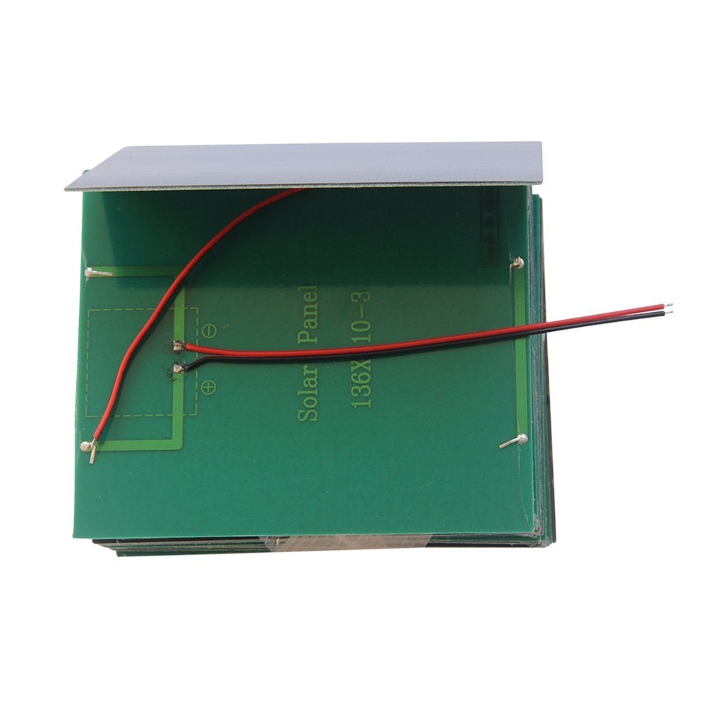 Functional Design Flexible Usage of the Compact Polycrystalline Solar Unit