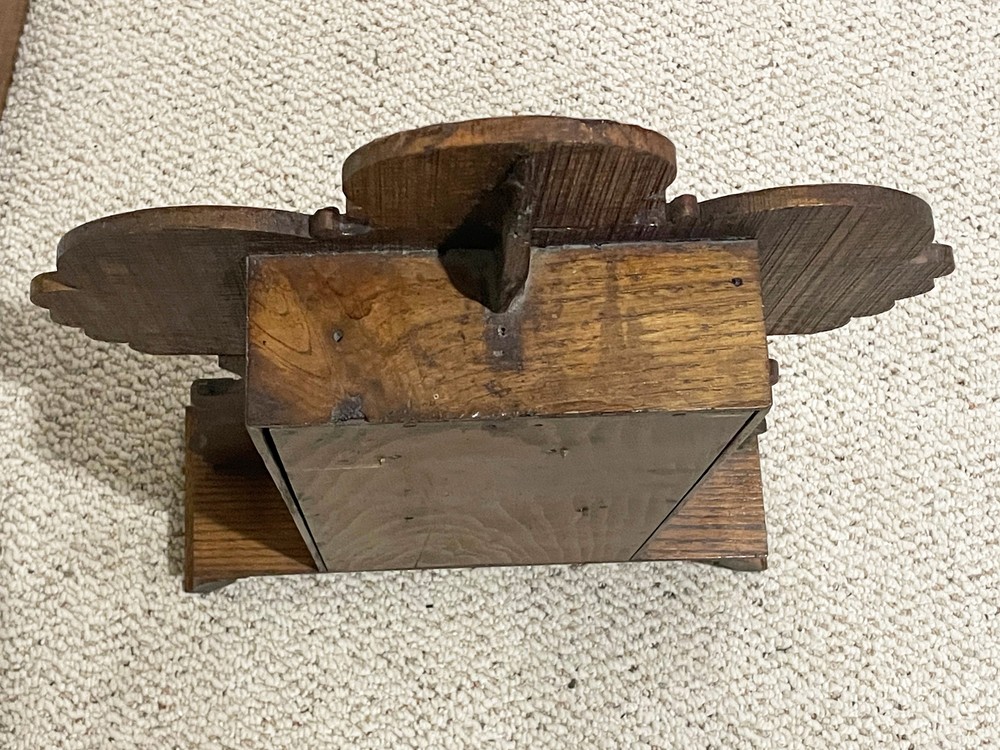 Antique E. INGRAHAM CO. OAK KITCHEN CLOCK - RUNS