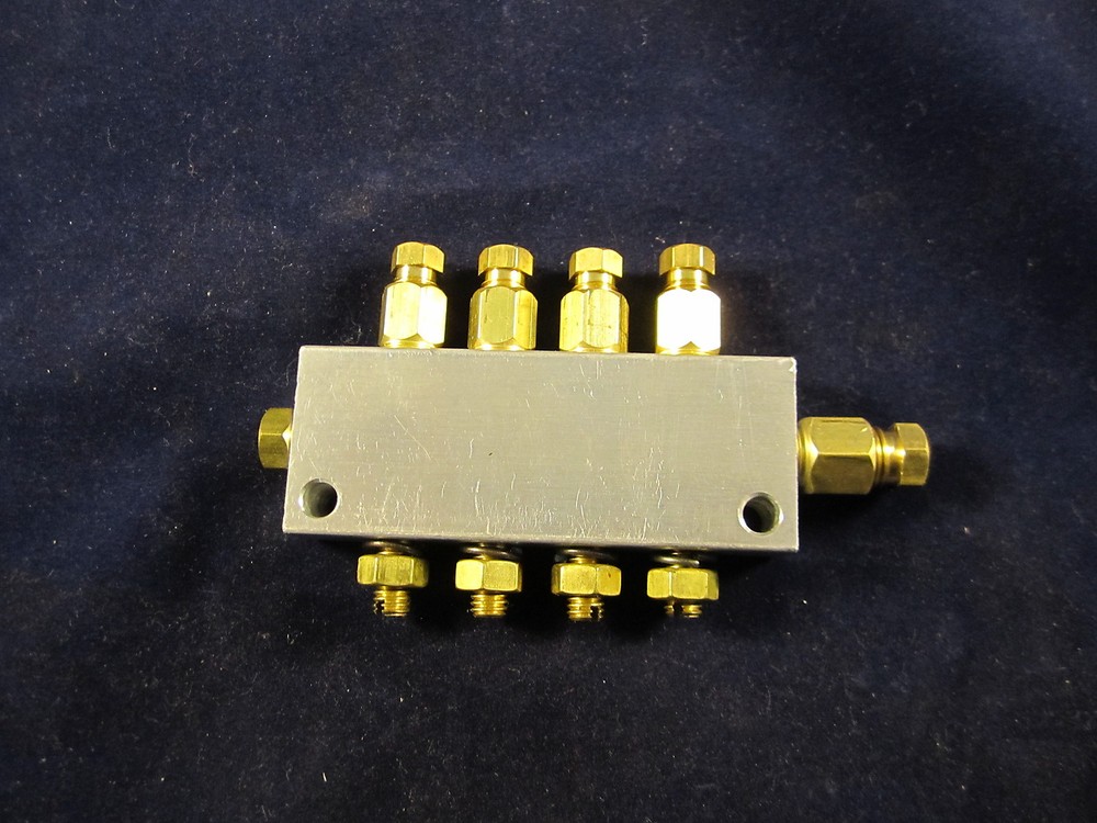 CB TYPE Anti-Vibration Distributor With Nut CB-4