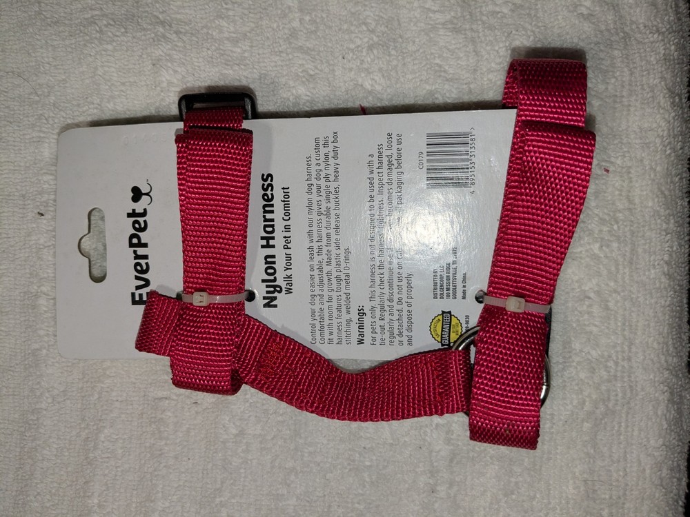 EverPet Nylon Adjustable Strap Harness Medium Red Dog Model C0179 MPN C0179