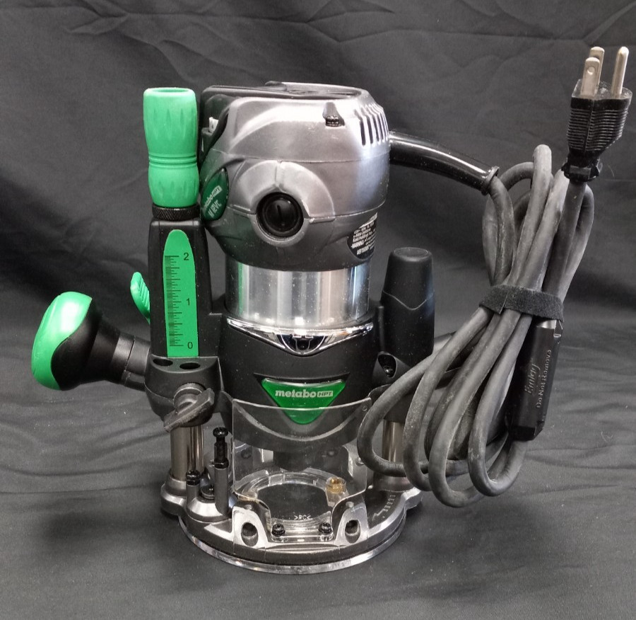Metabo HPT M12VC 2-1/4 HP Variable Speed Fixed Base Router