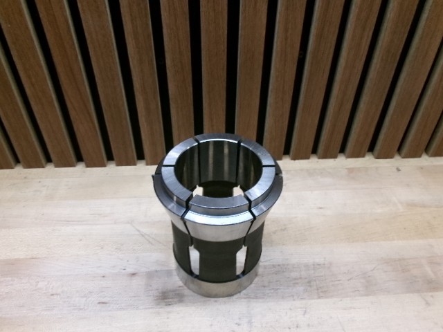 B90 2.75" Round Smooth Collet