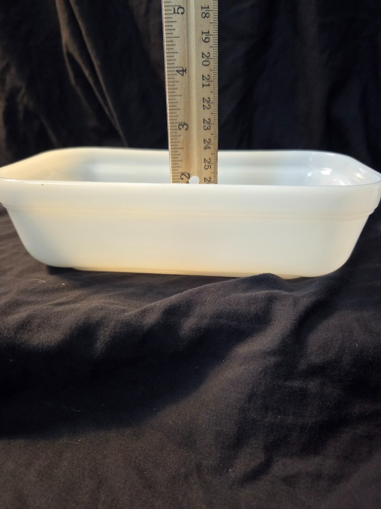 8.5" Rectangle Fire King all white Loaf Pan
