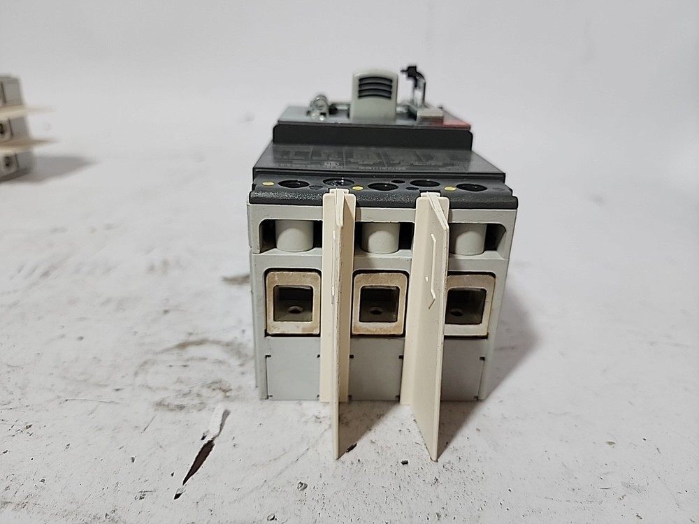 ABB SACE TMAX XT1H 125 3P 60A 690V