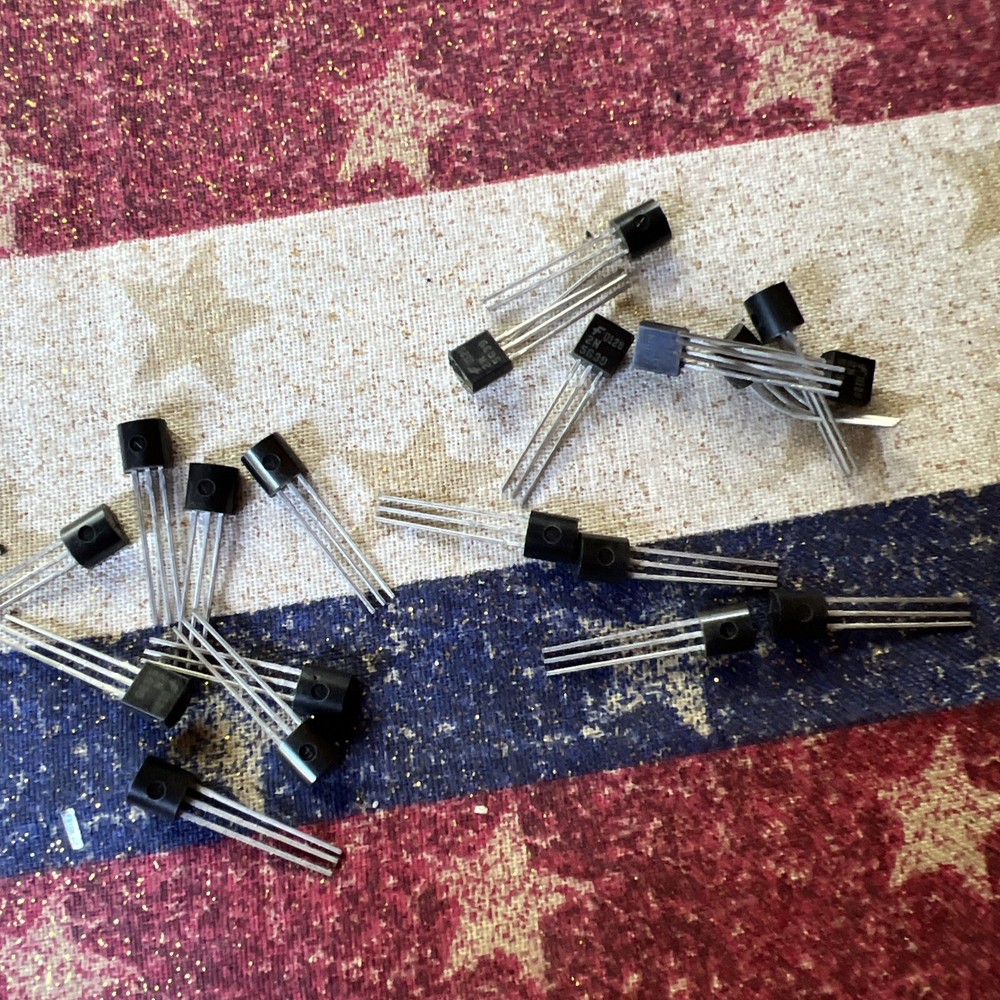 **  QUANTITY 2  **  FAIRCHILD 2N5639