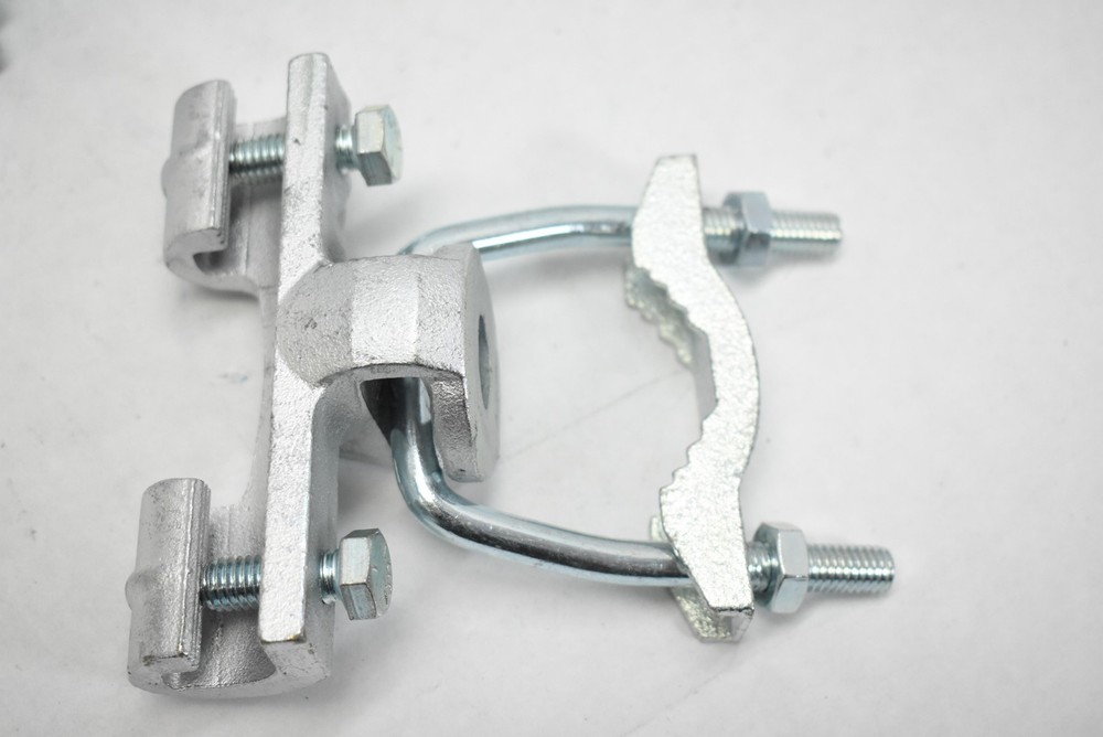 Thomas & Betts T&B 6214 1-1/2" - 2" Adjustable Cable Angle Ground Clamp 4 Pack