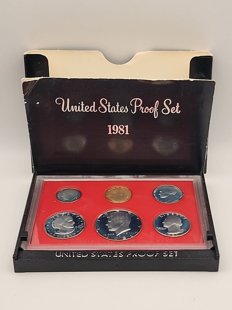 1981 United States Mint Proof Set Damaged Flap, Missing Stand