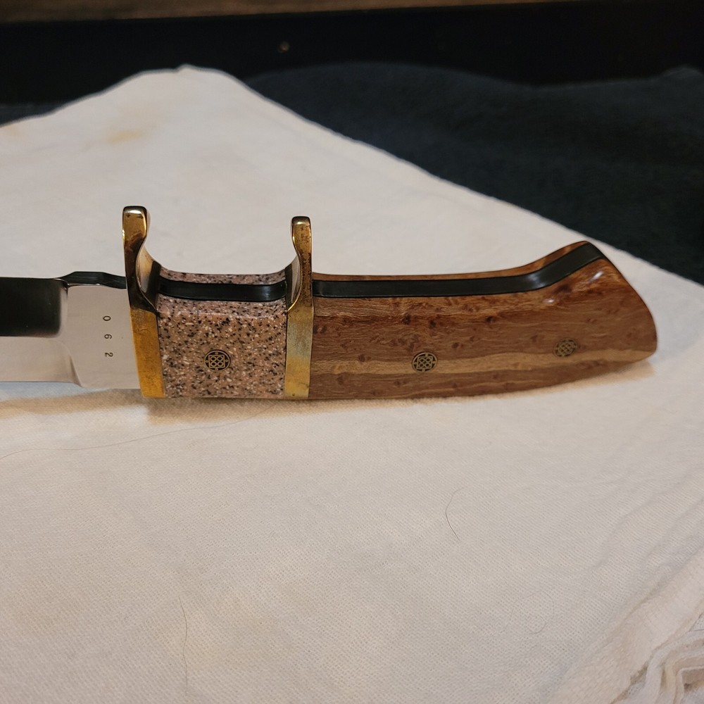 R. BOYES custom Handmade Hunting Knife