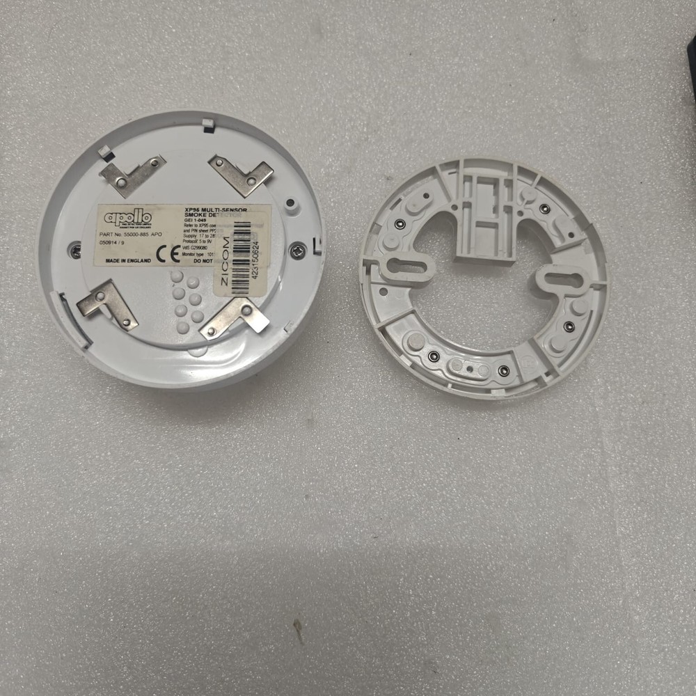 Apollo 55000-885APO XP95 Multi sensor Detector Device - WHITH BASE