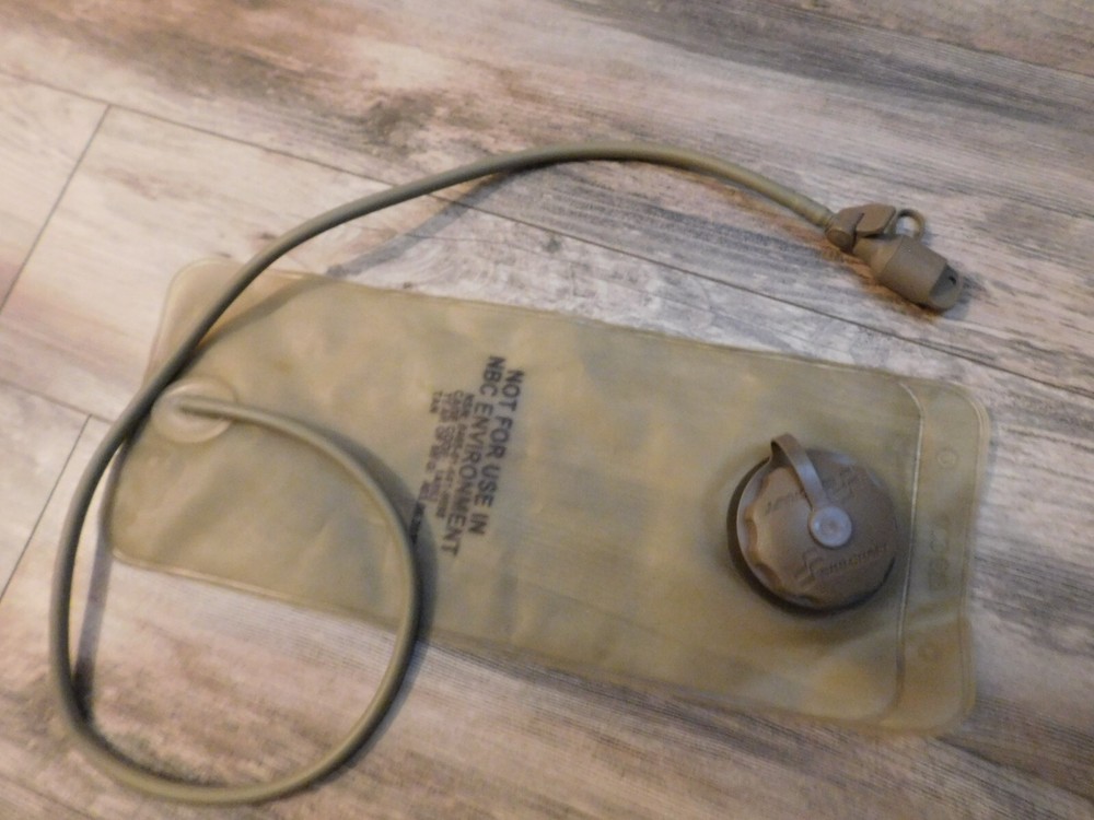 MILITARY 3L TAN HYDRATION BLADDER