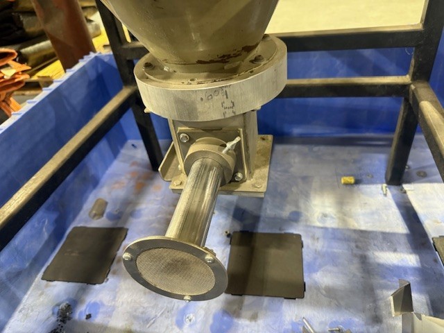 CONAIR TRUE BLEND TB250 GRAVIMETRIC RESIN BLENDER,