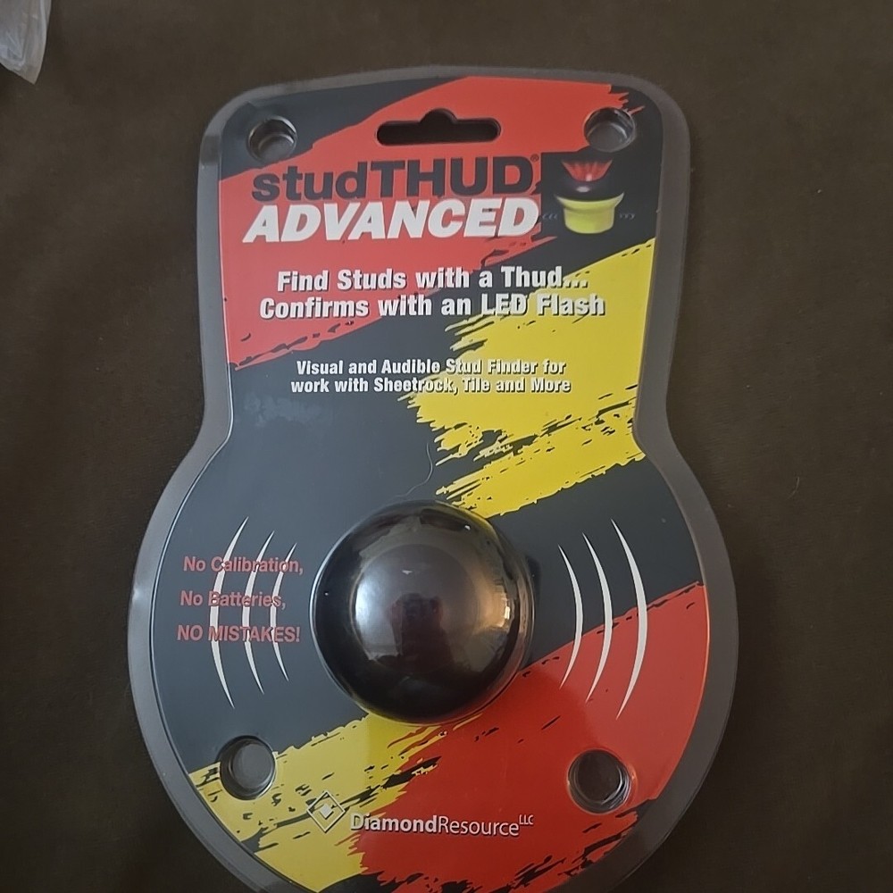 Diamond Resource Advanced Stud Thud LED Magnetic Stud Finder