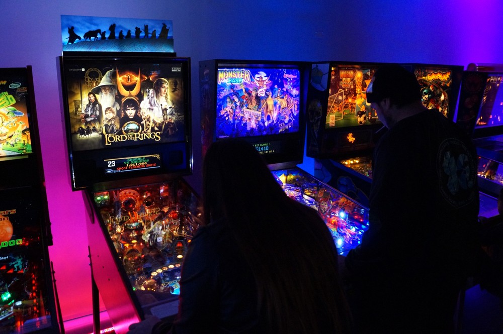 MOD ----- LED Under Pinball Machine available in all colors