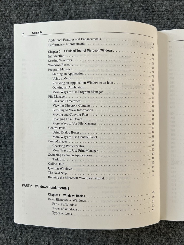 MICROSOFT WINDOWS 3.1 User's Guide Book (Vintage, 1993)