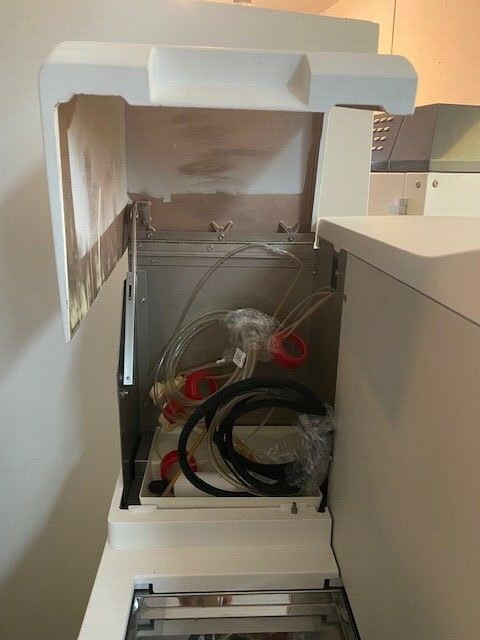 Horiba ABX Pentra 80 Automated Hematology Analyzer POWERS ON READ DESCRIPTION