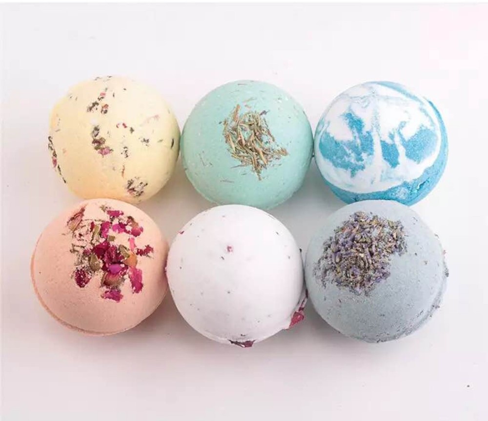 10 Large Assorted Organic Bath Bombs (4.5oz/per one)