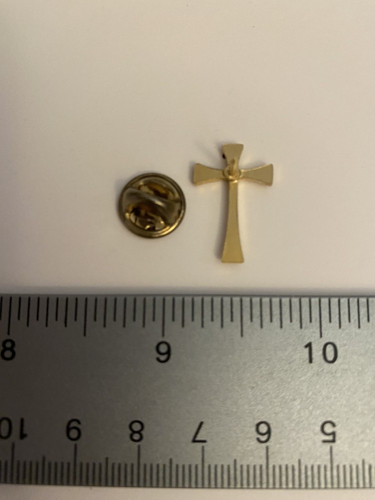 Religious Cross Lapel Pin P62