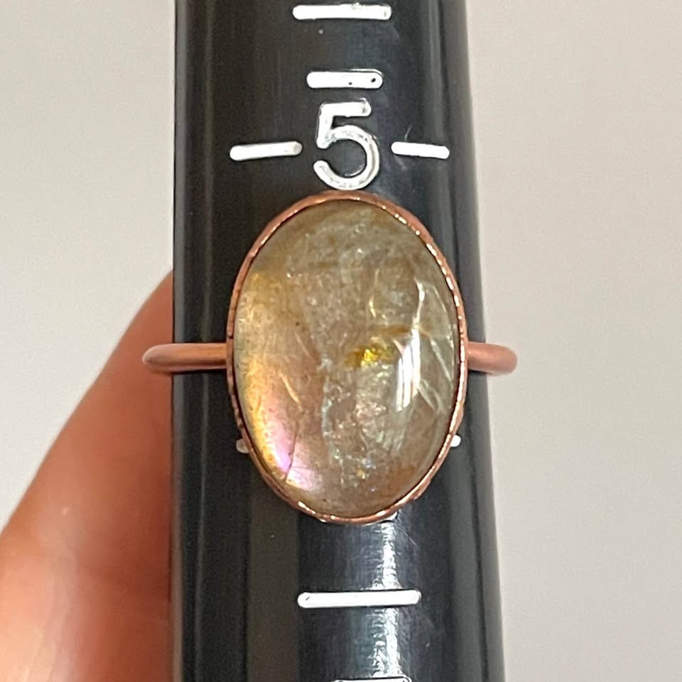 Handmade Labradorite Cabochon Copper Ring - 6