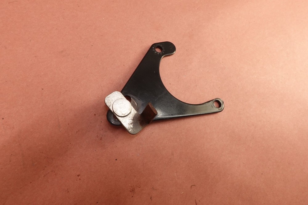 1999-2006 Harley Davidson Road King FLHRCI Engine Starter Mount Bracket