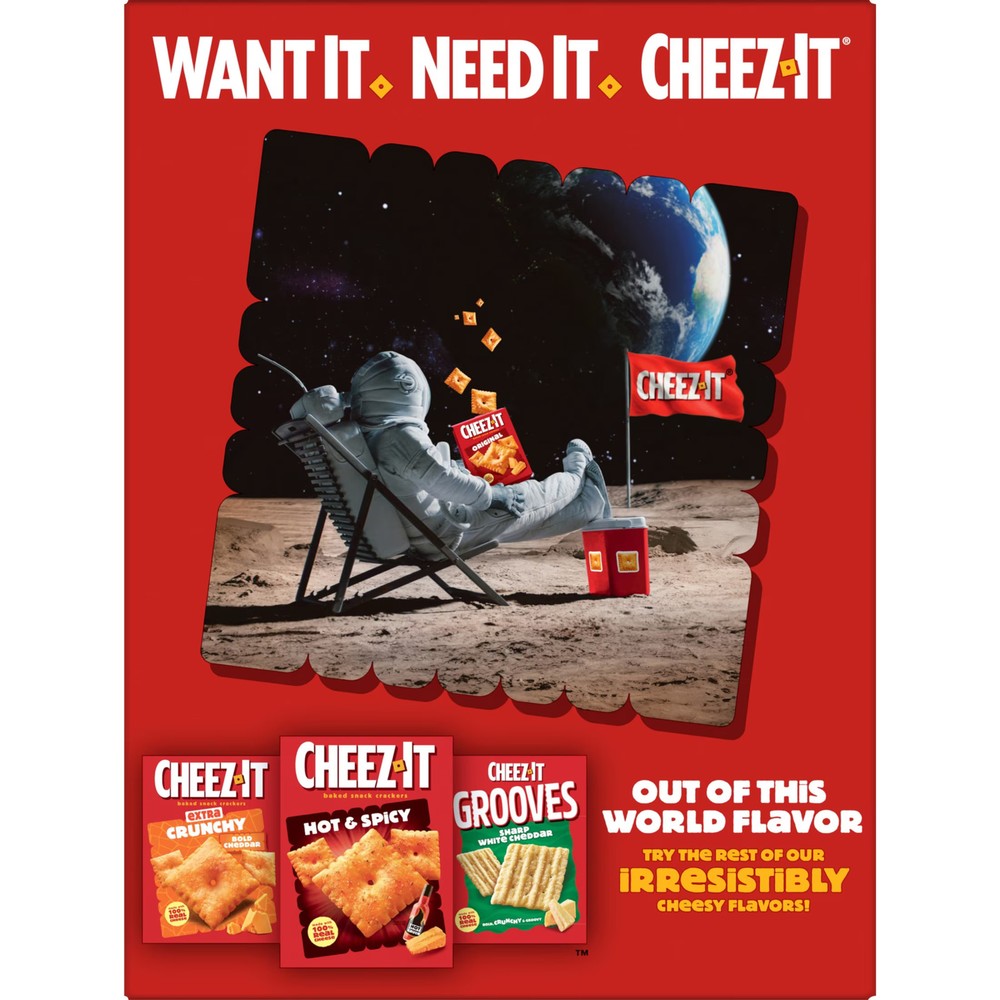 Extra Toasty Cheese Crackers Baked Snack