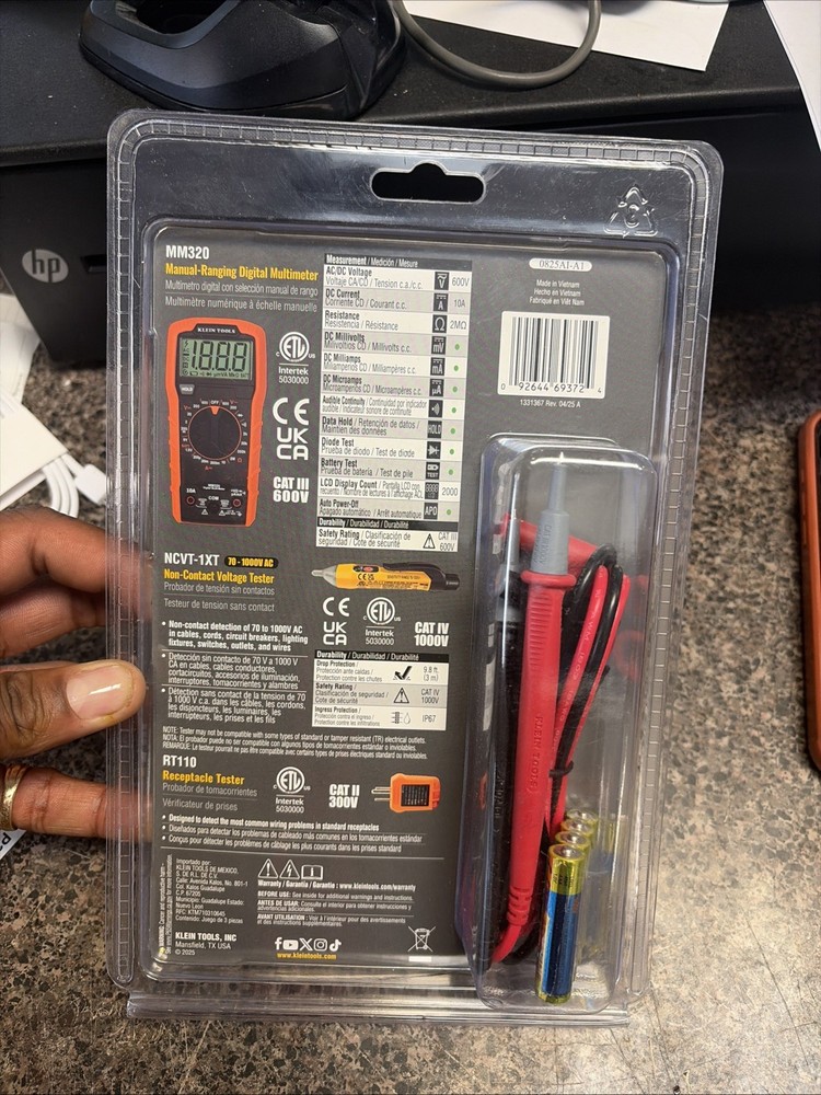 Klein Tools 69149P Multimeter Test Kit