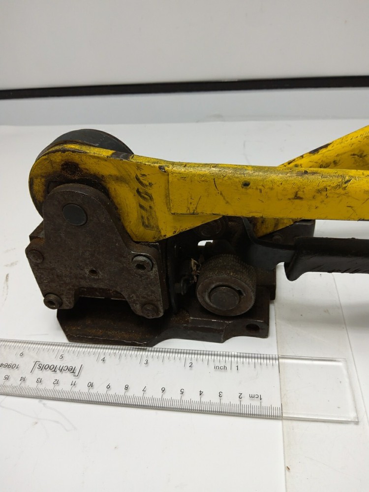 GENERICA STRAPPING TOOL (USED)
