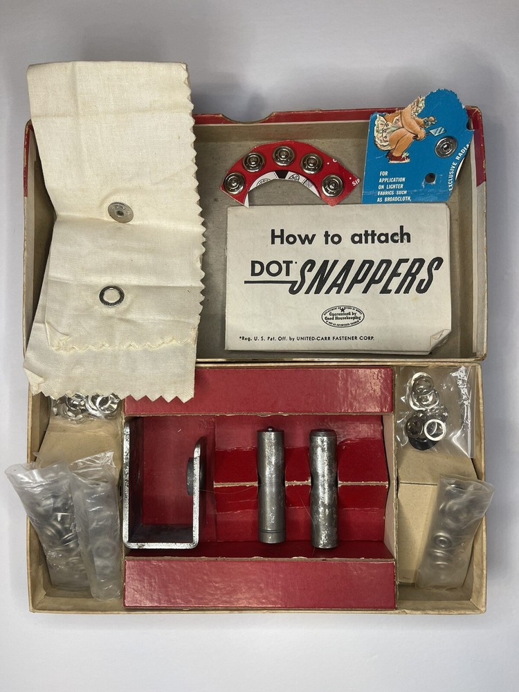 VTG Dritz Dot Snappers Kit With Box & Some Accessories Refills