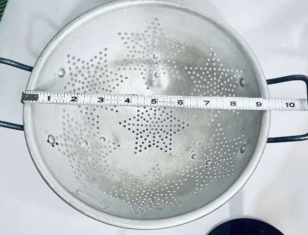Vintage Aluminum Colander 7 Star Pattern Strainer 9” Mirro