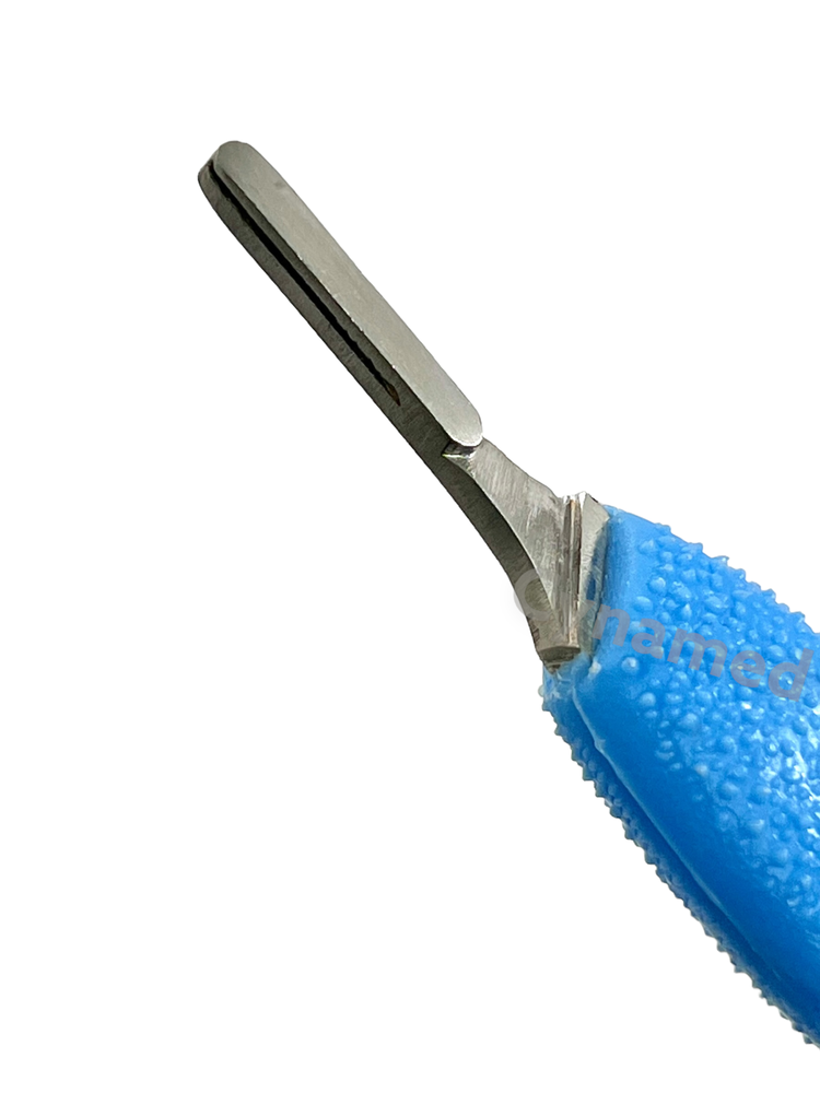 Plastic Scalpel Handle #4 (Blue) with Textured Grip for Easier Control (1 Piece)