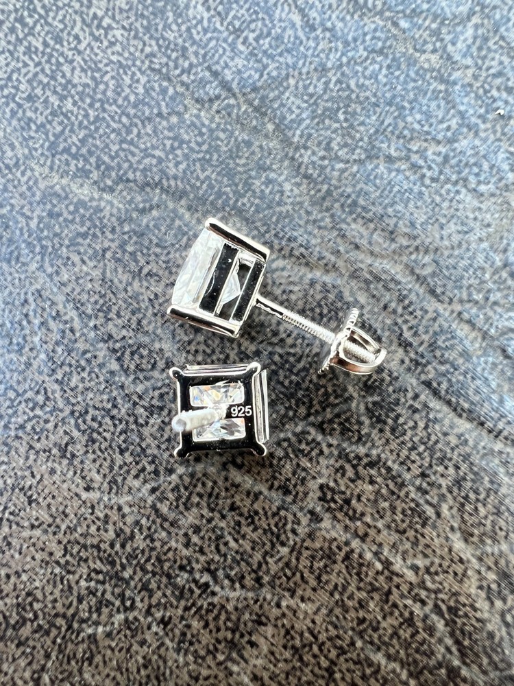 Real Square Princess Stud Earrings Unisex Silver Passes Tester
